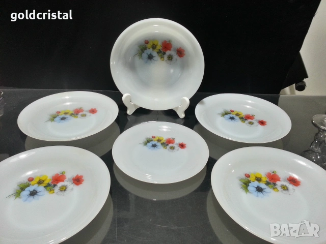 френски аркопал чинии 