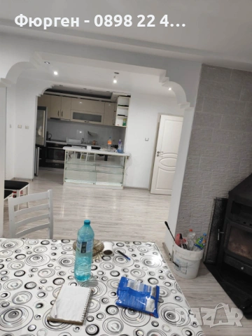 апартамент – 100 кв.м с голям хол, килер, таванска стая, маза и 2 дворни места, снимка 2 - Апартаменти - 53102448