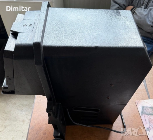 Хладилник за Mercedes S class w221, снимка 4 - Аксесоари и консумативи - 53788462