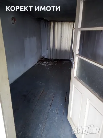 ПРОДАВА Къща в района на Куршун чешма, снимка 8 - Къщи - 49119547
