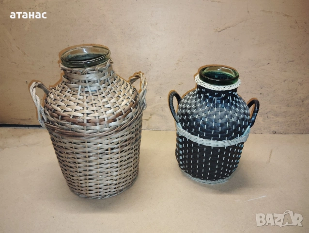 стари стъклени дамаджани и буркани 