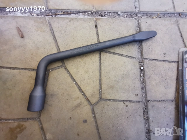 17ММ КЛЮЧ ЗА ГУМИ 1203261836, снимка 2 - Аксесоари и консумативи - 53815590