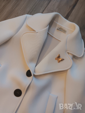 Ново луксозно бяло преходно палто,манто, снимка 3 - Палта, манта - 53596788