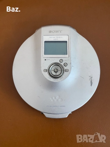 Sony  D-NE900  walkmаn CD MP3 , снимка 2 - MP3 и MP4 плеъри - 52846017