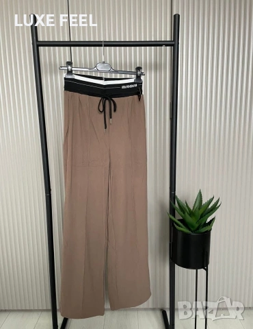 MIU MIU ✨Дамски Панталон , снимка 3 - Панталони - 53624599