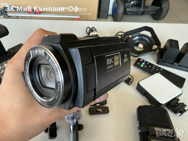 Камера 8K с лед / Zoom H2n / Прожектор / Комплект микрофони с приемник, снимка 2 - Светкавици, студийно осветление - 55909704