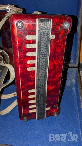 Акордеон Велтмайстер , снимка 5 - Акордеони - 53327344