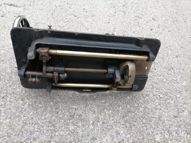 ант. шевна машина Виктория , снимка 3 - Антикварни и старинни предмети - 42618318