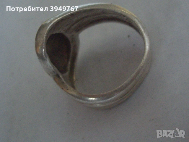 Много интересен ,стар сребърен пръстен., снимка 2 - Пръстени - 51794630