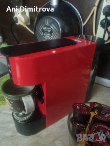 Кафемашина за капсули , снимка 3 - Кафемашини - 53045113