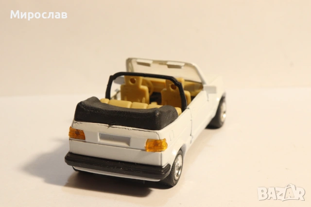 1:34??? WELLY VW GOLF 1 КОЛИЧКА МОДЕЛ, снимка 6 - Колекции - 53378671