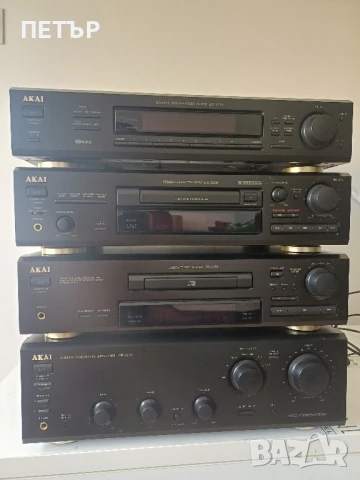 AKAI AM 1200