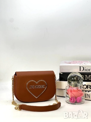 чанти LOVE MOSCHİNO :➡️21cm ⬆️14cm , снимка 2 - Чанти - 51641873