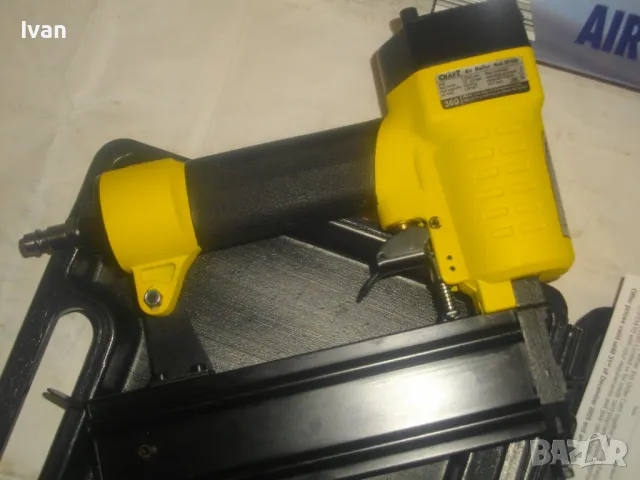 НОВ НЕМСКИ ПНЕВМАТИЧЕН ТАКЕР ЗА ПИРОНИ 15-50мм Пълен комплект POWER CRAFT, снимка 11 - Други инструменти - 47977578