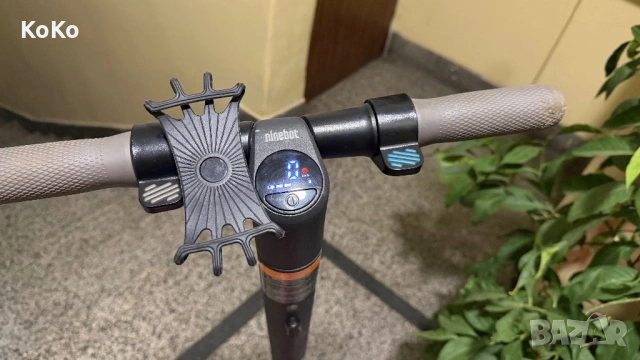 Тротинетка Segway Ninebot, снимка 5 - Скейтборд, ховърборд, уейвборд - 53816124
