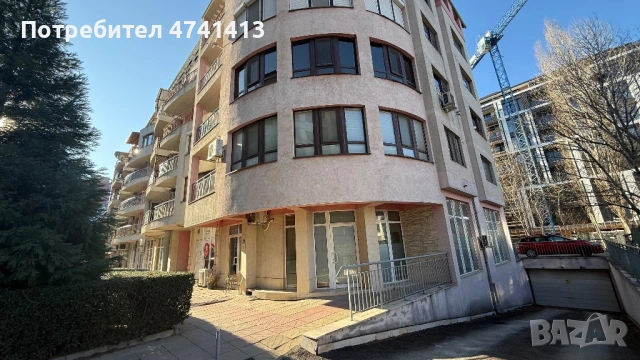 Продавам ПАРКОМЯСТО