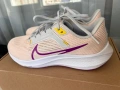  Дамски обувки за бягане Air Zoom Pegasus 40, снимка 2