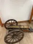 Декоративни ретро предмети - барабани, корабен часовник, орьдие и метални фигури, снимка 4