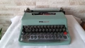 Стара пишеща машина Olivetti Lettera 32 - Italy- 1960" год., снимка 1