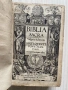 Изключително ценно и рядко издание на Латинската Библия от 1608г, снимка 1