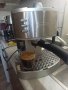 Кафемашина Делонги с ръкохватка с крема диск, работи отлично и прави хубаво кафе с каймак , снимка 3