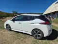 Nissan Leaf Термопомпа, 360* камери, всички защити, 100% бат.като новa, снимка 4