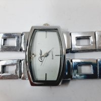 Часовник Cartier quartz(11.2), снимка 5 - Дамски - 40372653