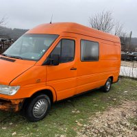 mercedes sprinter 208d на части мерцедес спринтер 208д , снимка 2 - Бусове и автобуси - 39317803