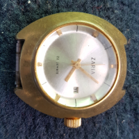 Часовник Заря-обемен корпус, снимка 2 - Антикварни и старинни предмети - 44605478