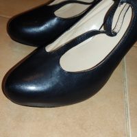 Нови токчета естествена кожа , снимка 3 - Дамски обувки на ток - 44695515