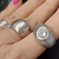Много масивен сребърен пръстен проба 925 с циркон, снимка 2 - Пръстени - 44252959