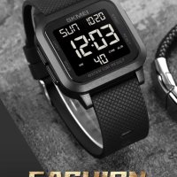 SKMEI Спортен мъжки цифров ръчен часовник 5 бара Водоустойчив Военна подсветка, снимка 2 - Мъжки - 42415610