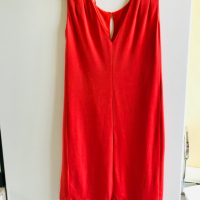 Продавам елегантна червена рокля на Дика 36 номер , снимка 3 - Рокли - 36477194