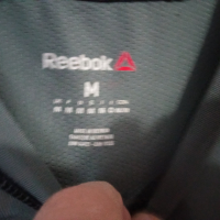 Много хубава оригинална блузка  Reebok , снимка 3 - Спортни дрехи, екипи - 44744512