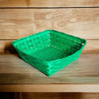 4556 Квадратен плетен панер в зелено, 26 см, снимка 1 - Аксесоари за кухня - 44528654