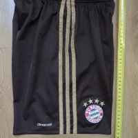 Bayern Munchen / ADIDAS / детски футболни шорти на Байерн Мюнхен за ръст 152см., снимка 8 - Детски къси панталони - 41925014