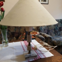 Настолна лампа, снимка 3 - Настолни лампи - 36112922