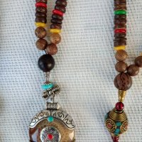  Тибетски гердани, снимка 6 - Колиета, медальони, синджири - 40344554