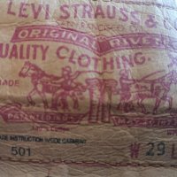 Тъмносини бермуди на levis, снимка 6 - Къси панталони и бермуди - 41565694