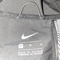 Nike  Дамска ветровка  M, снимка 3 - Спортни екипи - 39739248