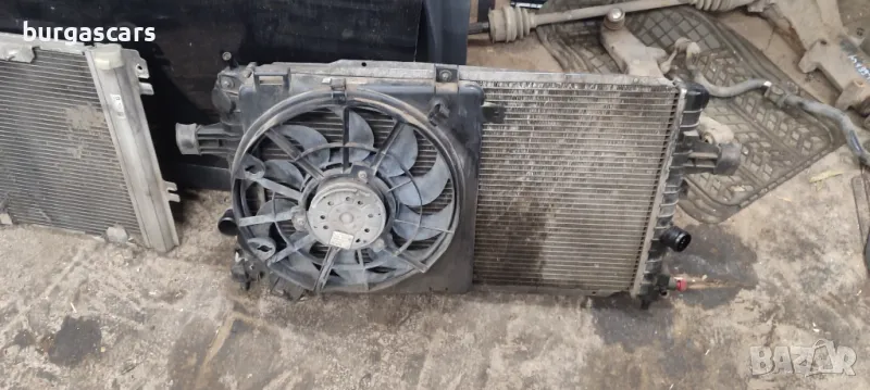 Перка охлаждане 24 467 444 Opel Zafira B - 70лв, снимка 1