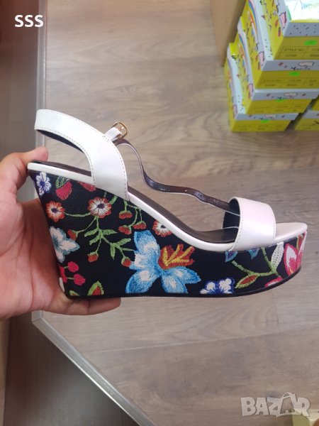 Сандали, снимка 1