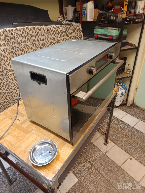 Фурна за вграждане с пара, снимка 1