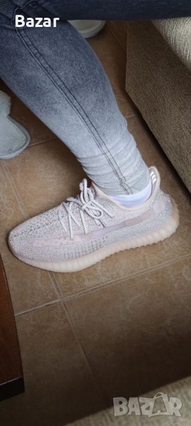 Adidas Yeezy Pink Cream Reflective 39 2/3 Нови Дамски Обуквк Маратонки Изключително Удобни , снимка 1