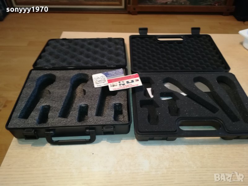 behringer куфари за микрофони 0402221924, снимка 1