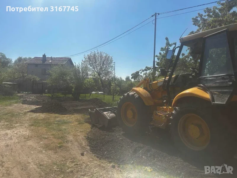 Изкопни дейности с комбиниран багер, снимка 1