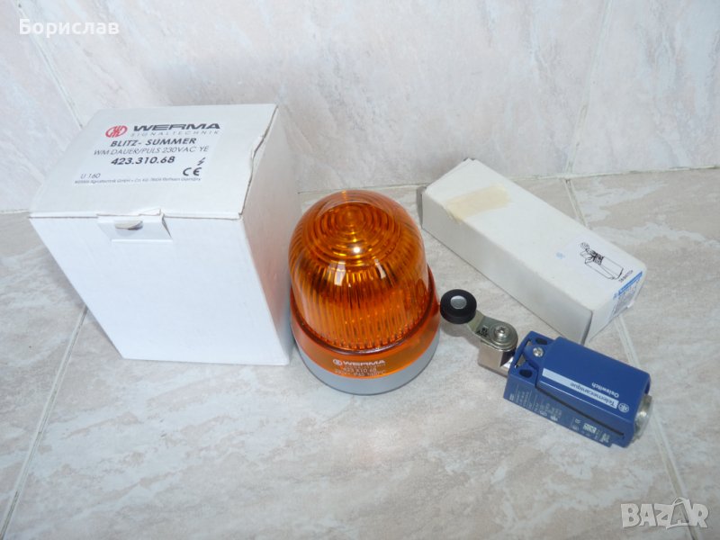 Мигащ зумер Werma 423.310.68 и сензор, снимка 1