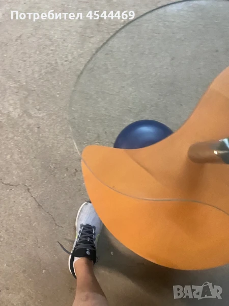 Маса за хол с метална основа у въртящо  се  стъкло, снимка 1