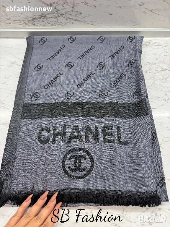 Chanel двулицев шал, снимка 1