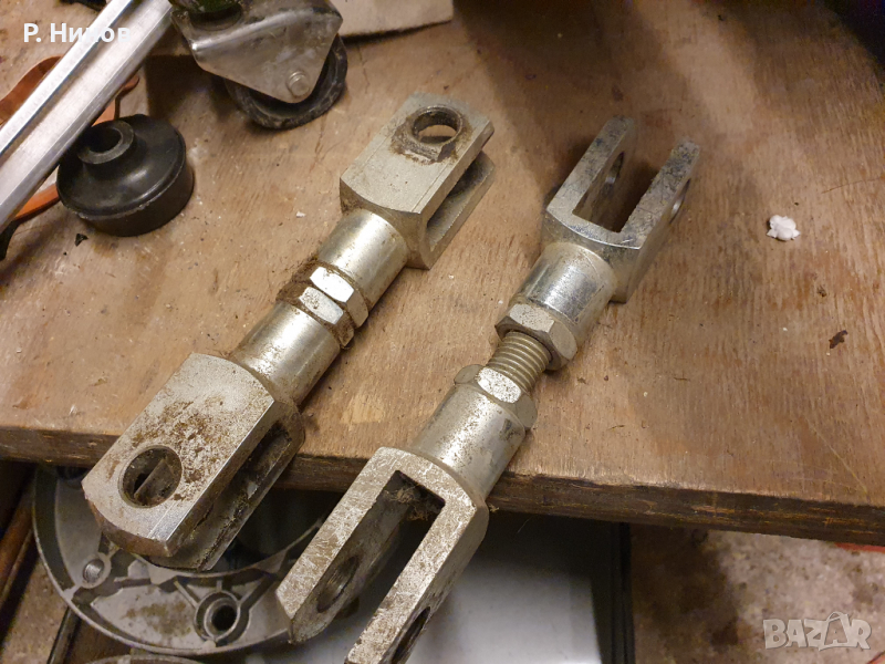 шарнирен накрайник шарнирна биела за ос 14 мм с регулируема шпилка по дължина, снимка 1